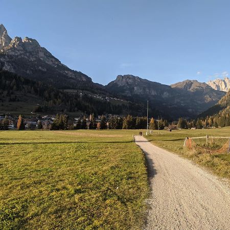Ciasa Giorgina Pozza di Fassa Exterior foto