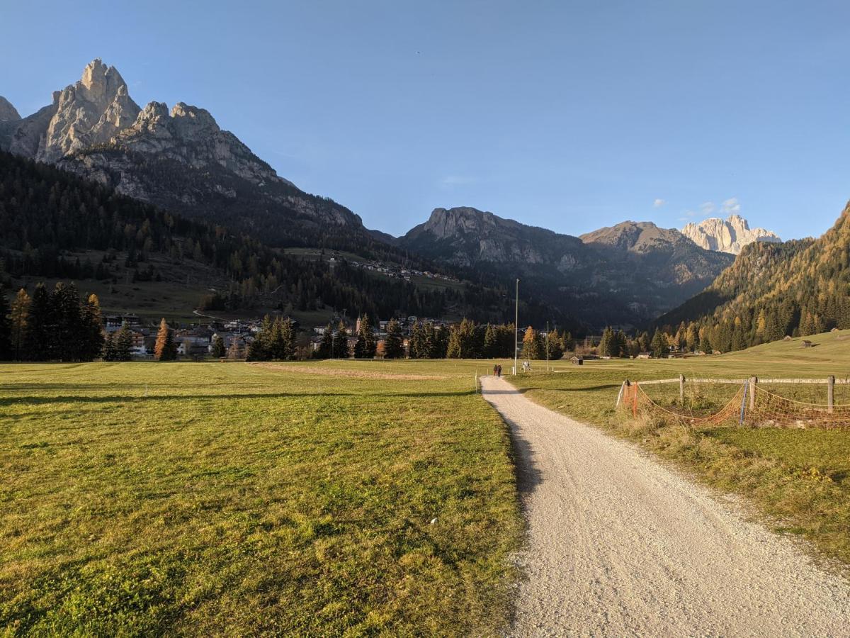 Ciasa Giorgina Pozza di Fassa Exterior foto